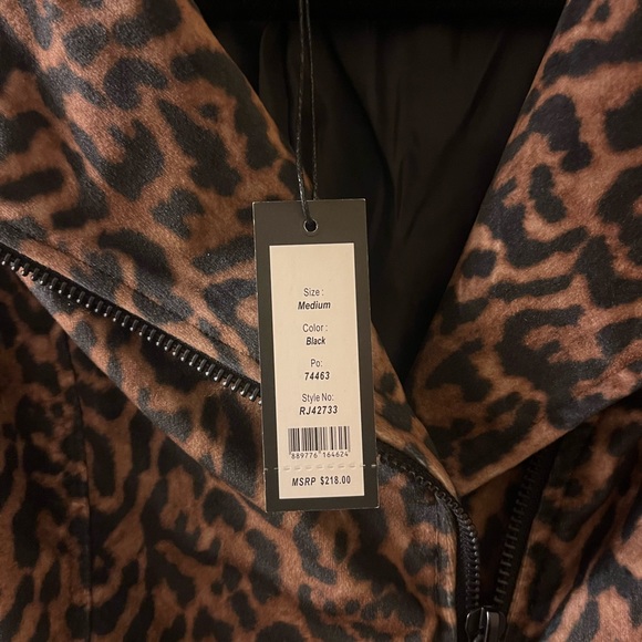 Romeo and Juliet Couture leopard print moto jacket - Picture 4 of 7